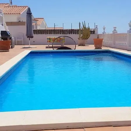 La Tosca Villa *